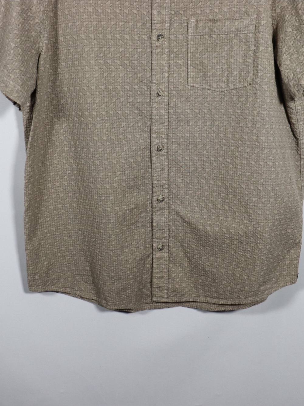 Denver Hayes Short Sleeve Button-Up Shirt Tan Pattern Men’s Large Casual - Picture 4 of 8